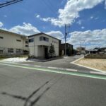 11号地から前面道路写真